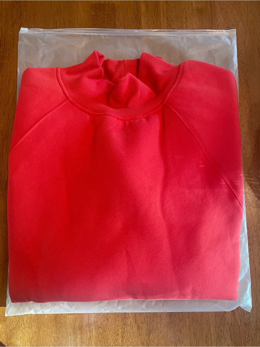 Comfrt Mock Neck Sweatshirt – Hibiscus Red – Medium – NWT